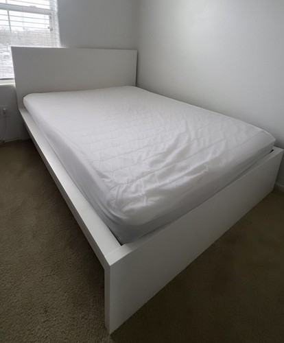 Queen bed frame ikea - /,